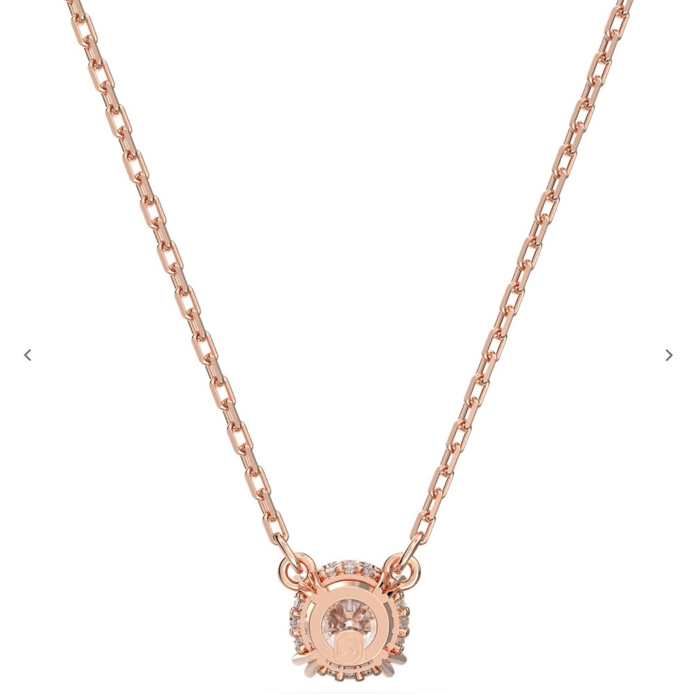 🦢SWAROVSKI NECKLACE 🦢 - Picture 12 of 15